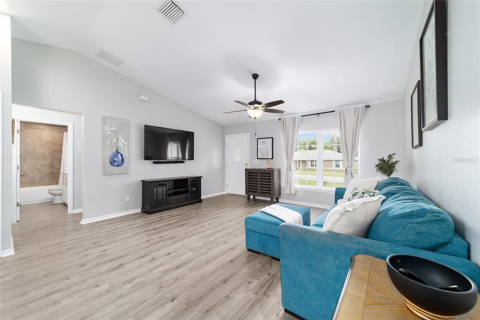 OCALA PARK ESTATES - Residential