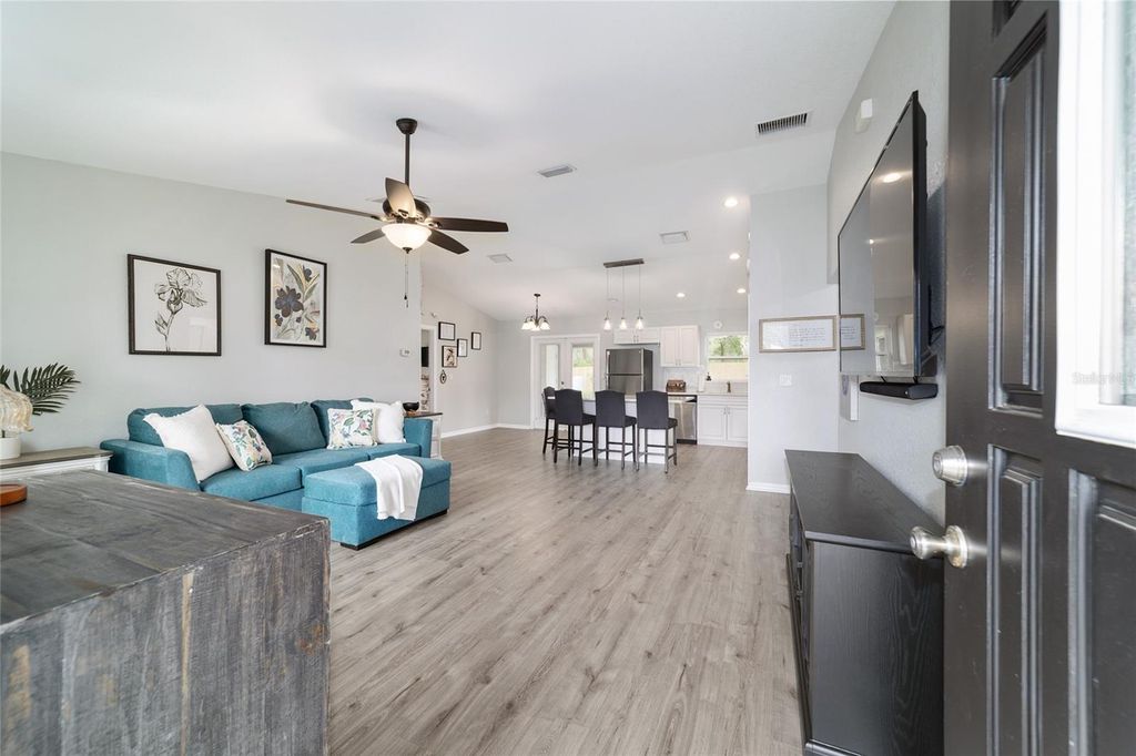 Photo of 5673 NW 57th Place, Ocala, FL 34482 (MLS # OM722285)