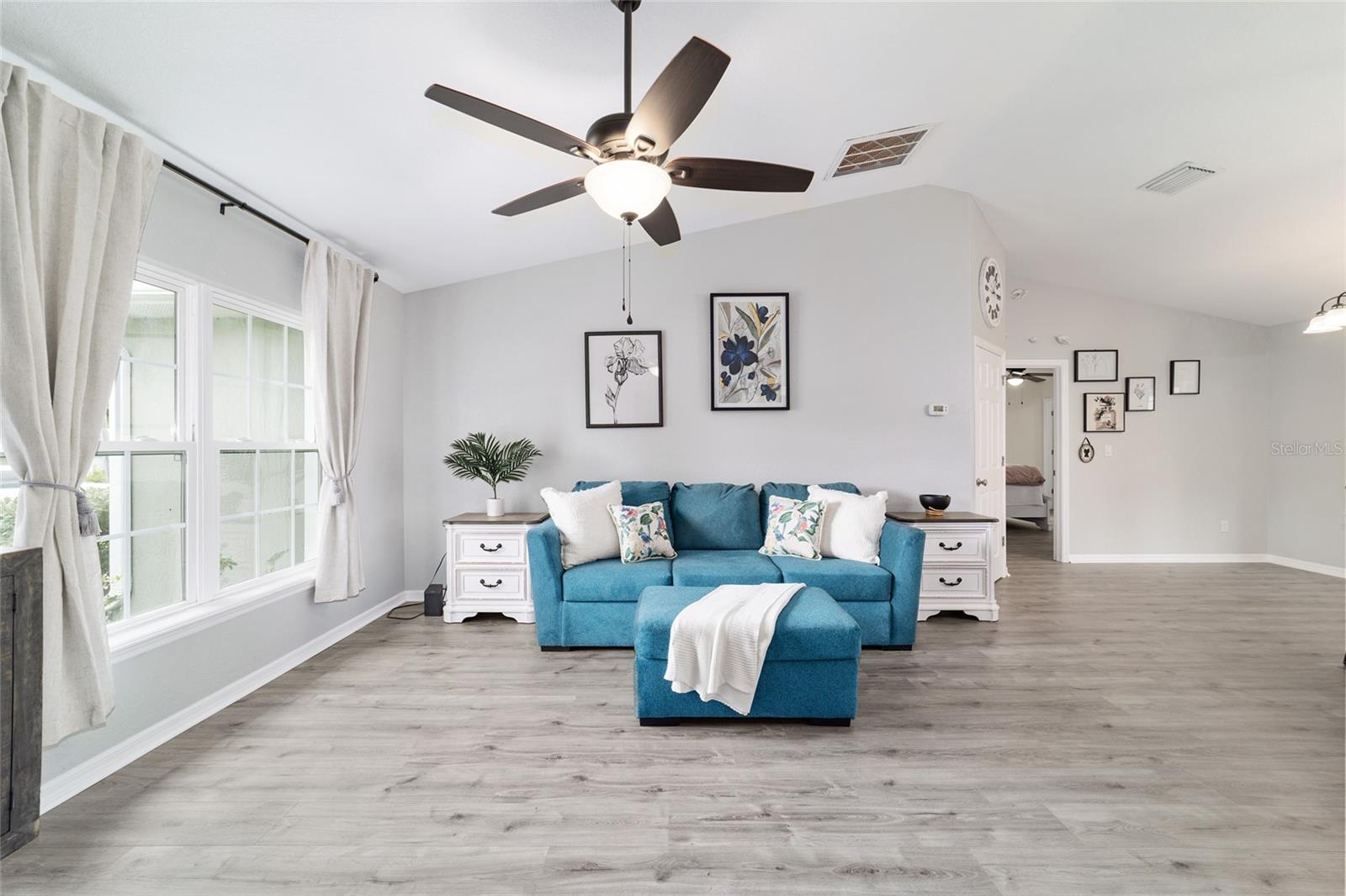 OCALA PARK ESTATES - Residential