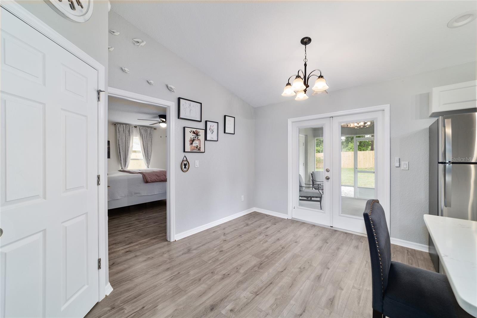 OCALA PARK ESTATES - Residential