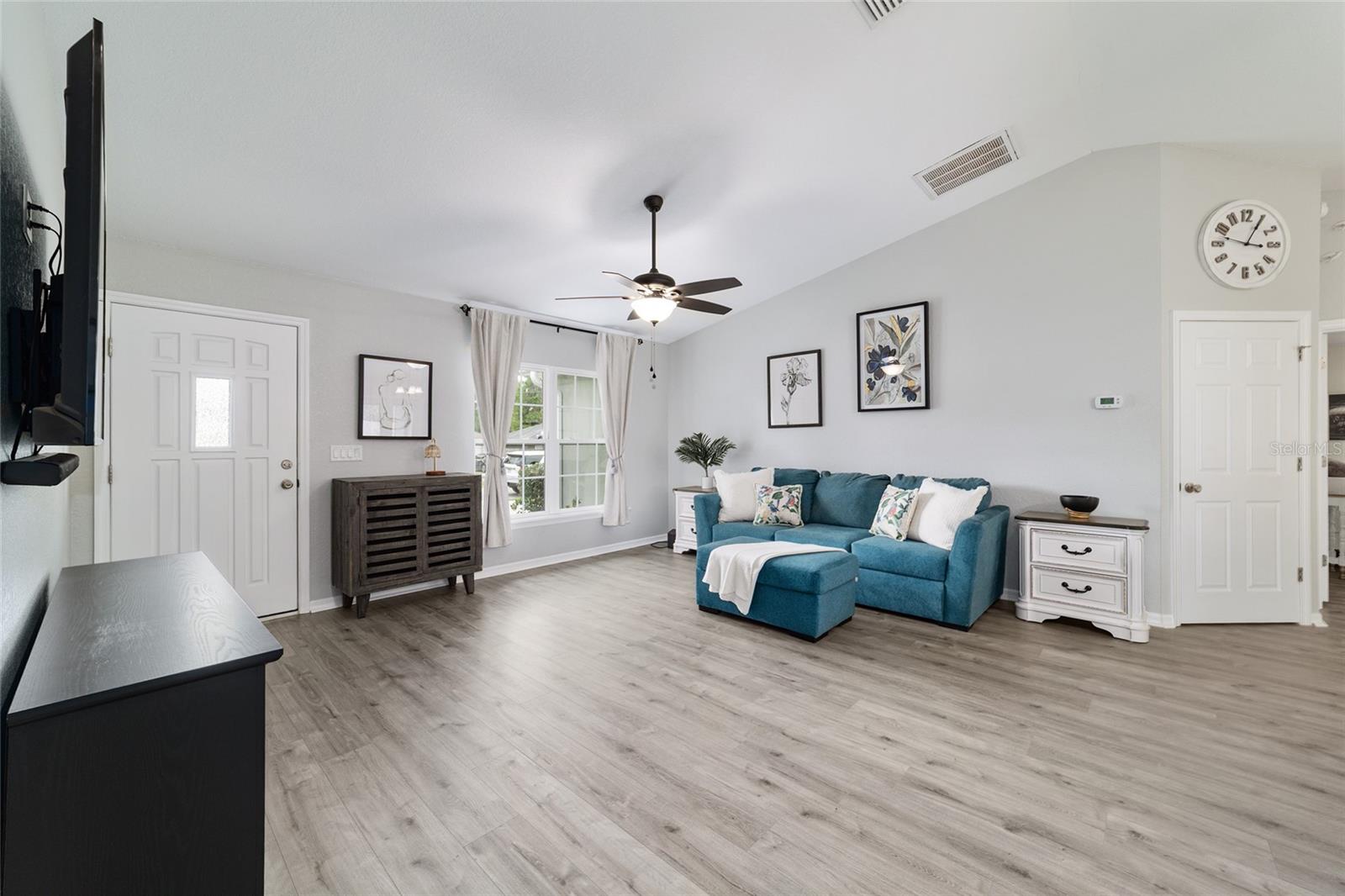 OCALA PARK ESTATES - Residential