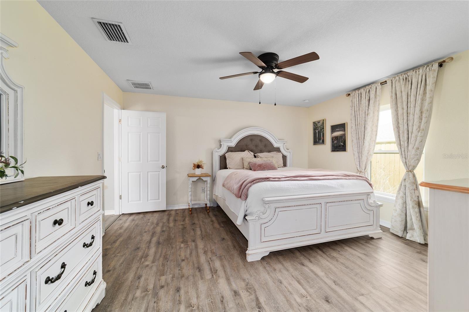 OCALA PARK ESTATES - Residential