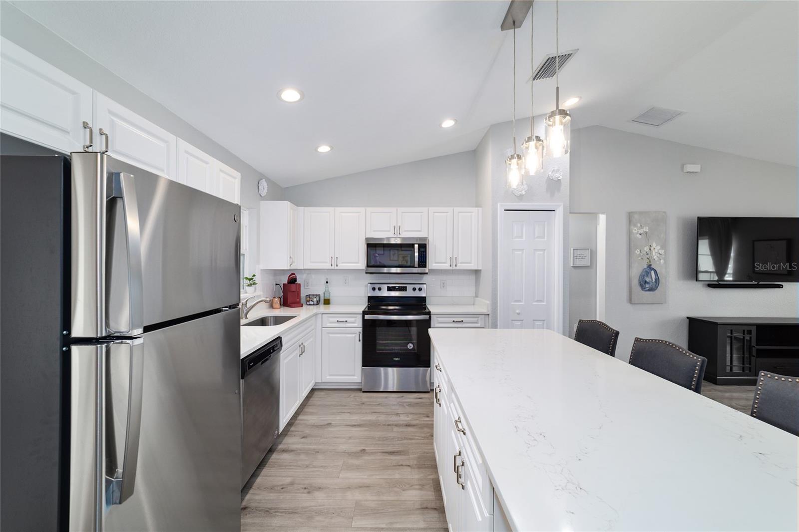 OCALA PARK ESTATES - Residential