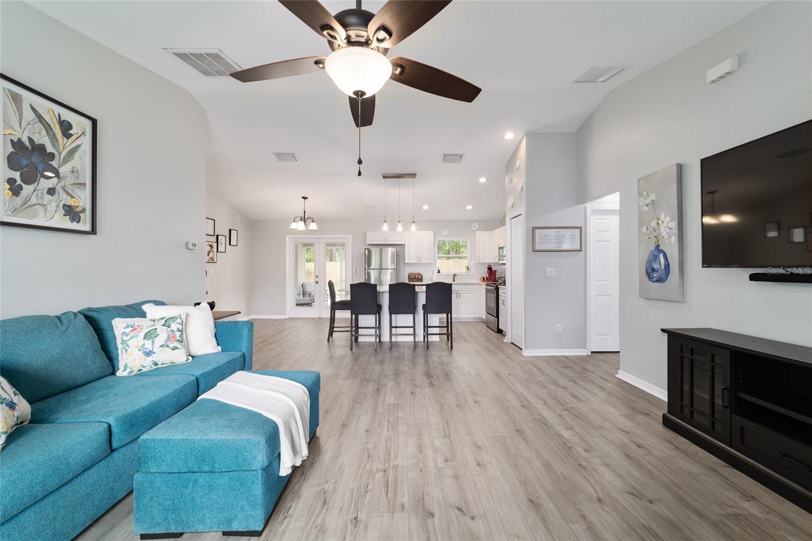 OCALA PARK ESTATES - Residential