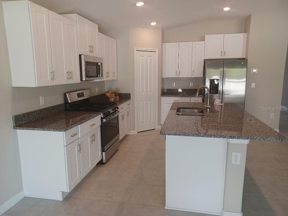 LEISEY SUB - Residential Lease