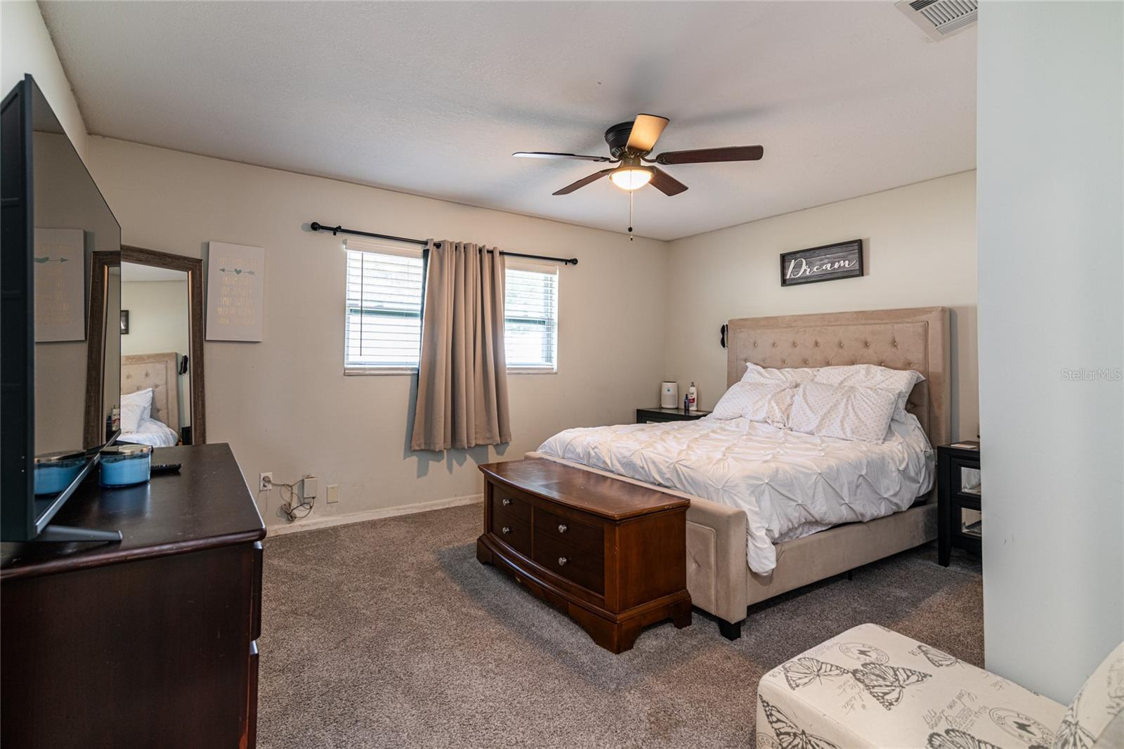 NORTH POINTE UNIT III - Residential