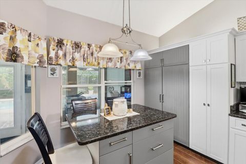 Tiny photo for 4823 SE 14th Street, Ocala, FL 34471 (MLS # OM726296)