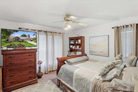 Tiny photo for 4823 SE 14th Street, Ocala, FL 34471 (MLS # OM726296)