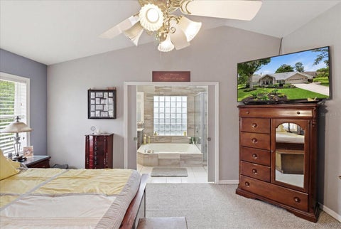 Tiny photo for 4823 SE 14th Street, Ocala, FL 34471 (MLS # OM726296)