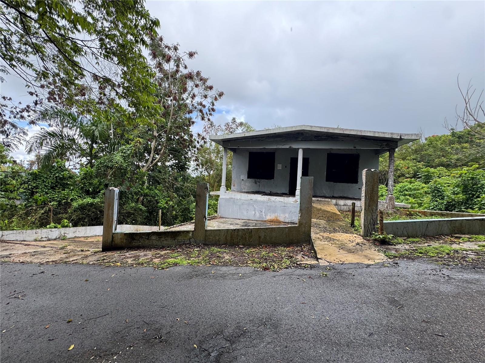 carr 619 Km 3.0 INT. CUCHILLAS WARD