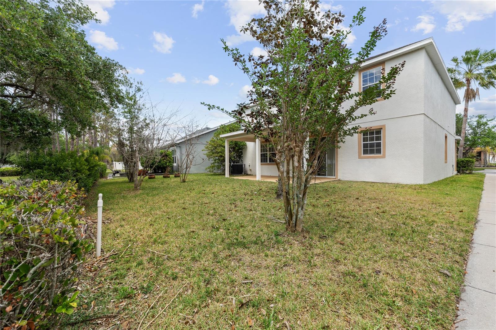 EAST PARK - Residential Lease