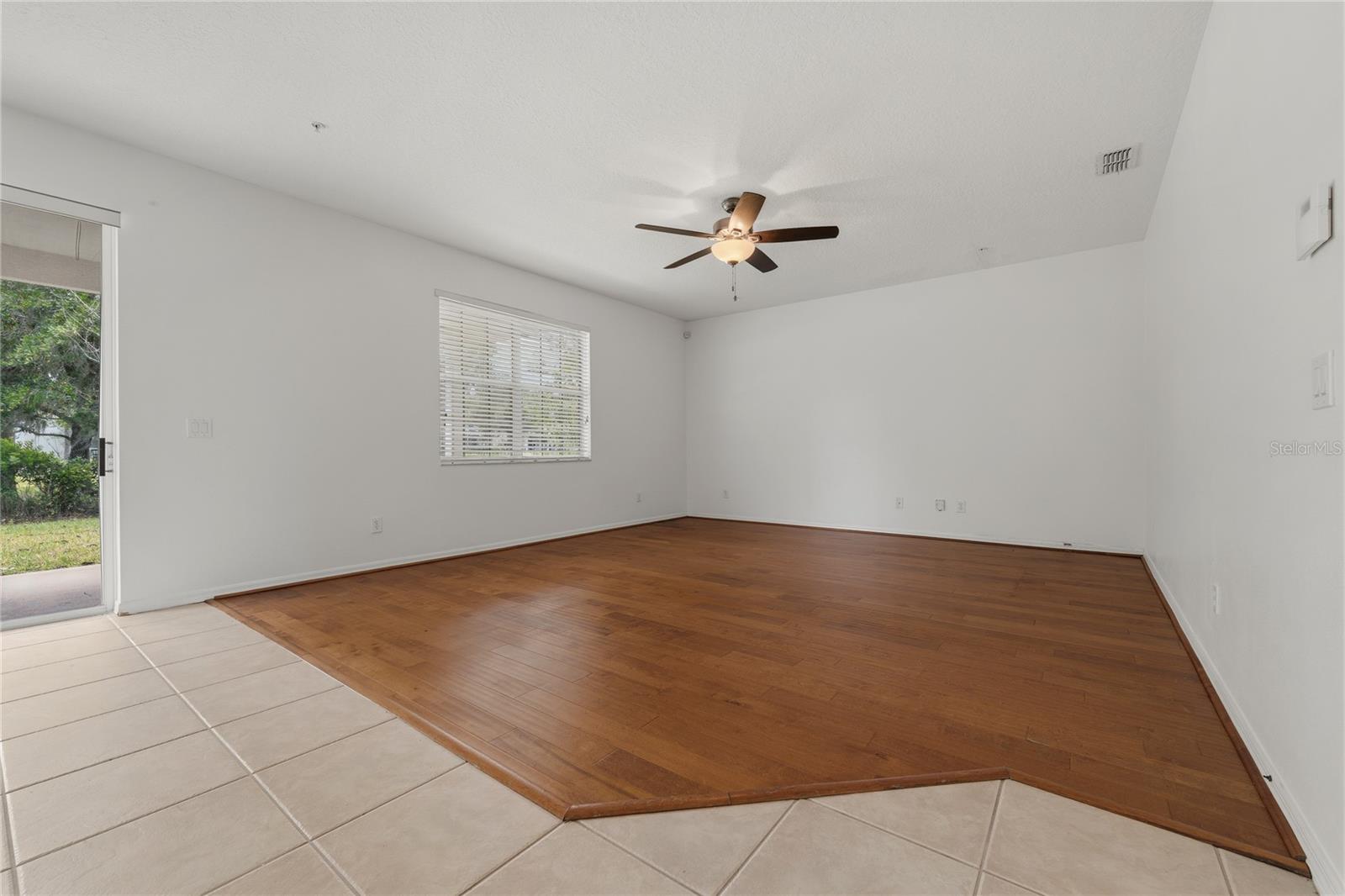 EAST PARK - Residential Lease