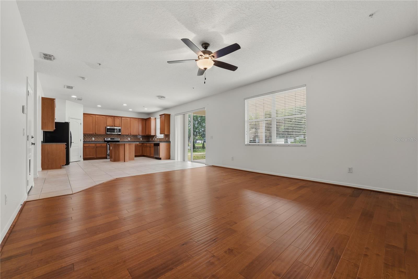 EAST PARK - Residential Lease