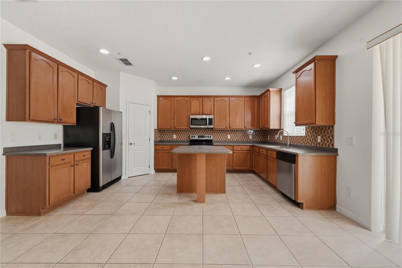 EAST PARK - Residential Lease