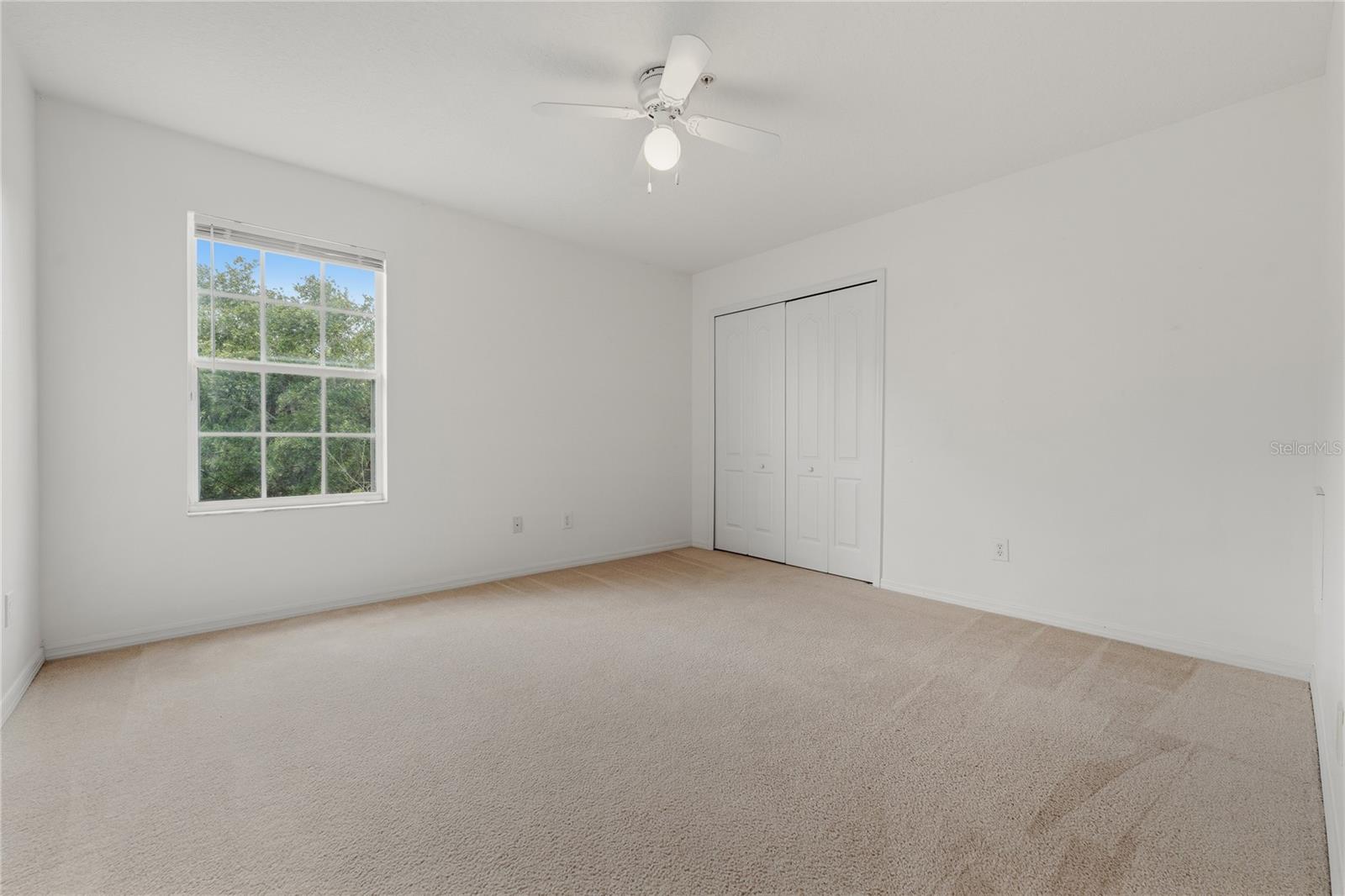 EAST PARK - Residential Lease