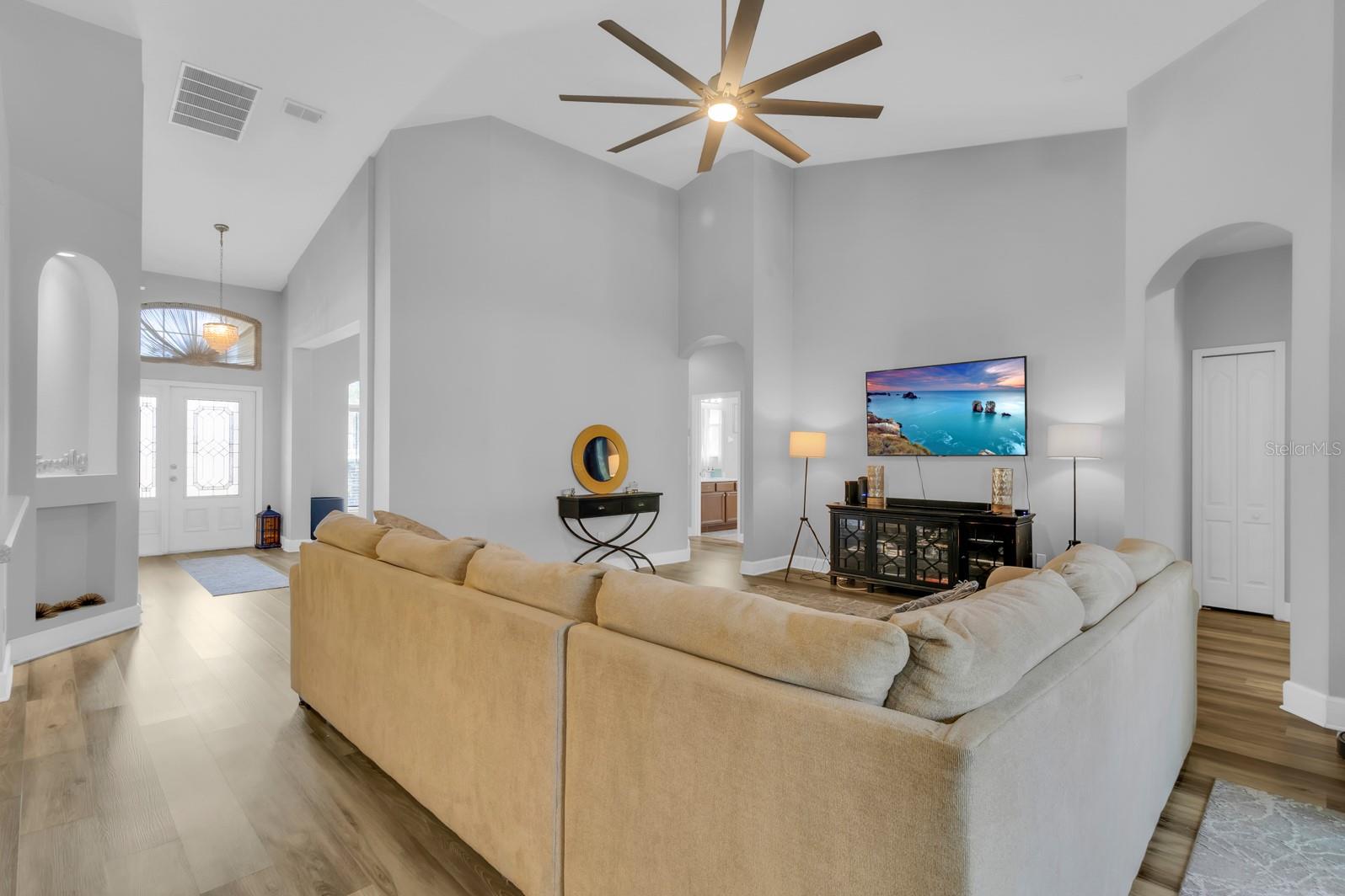 ROCK SPGS RDG PH V-C - Residential