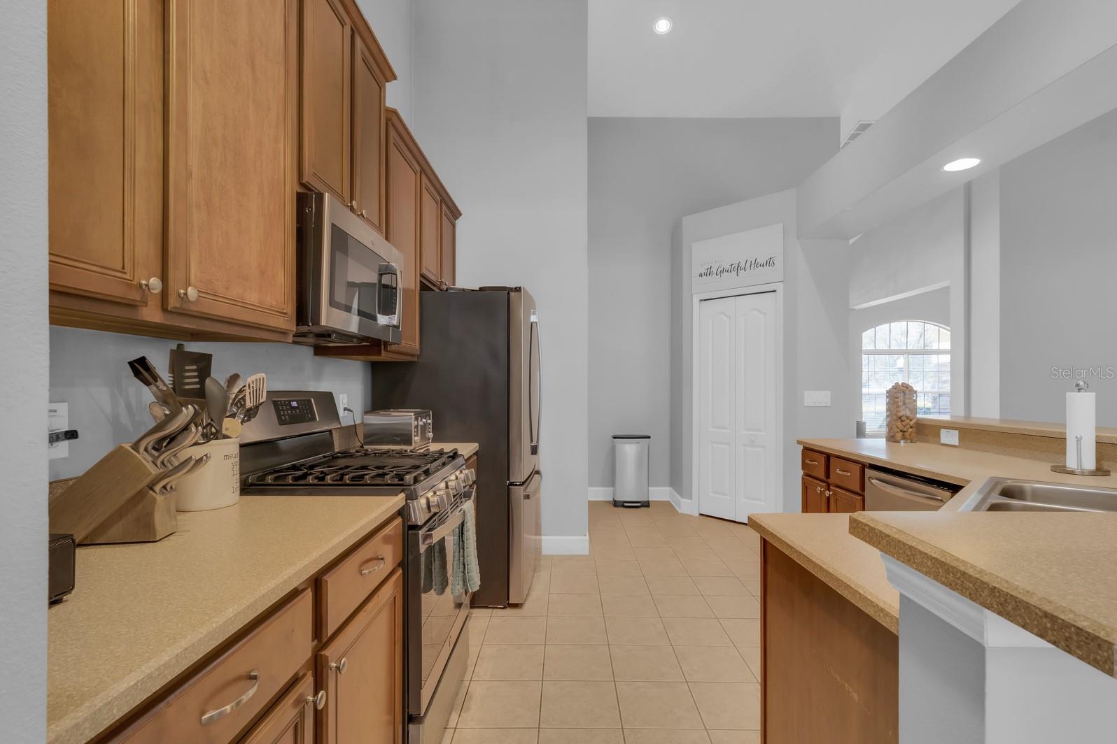 ROCK SPGS RDG PH V-C - Residential