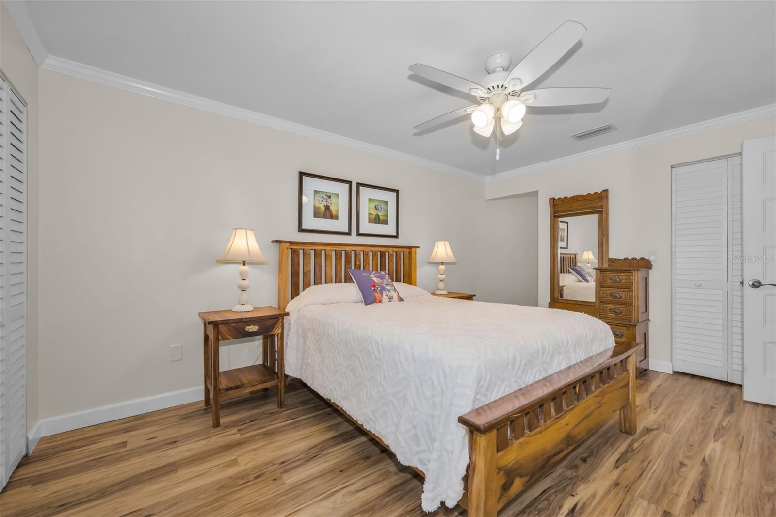 HARSHAW LAKE PARK CONDO - Residential