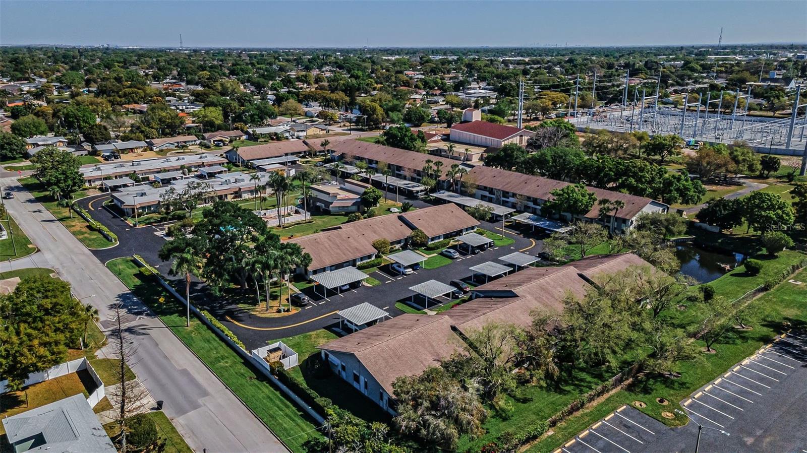 HARSHAW LAKE PARK CONDO - Residential