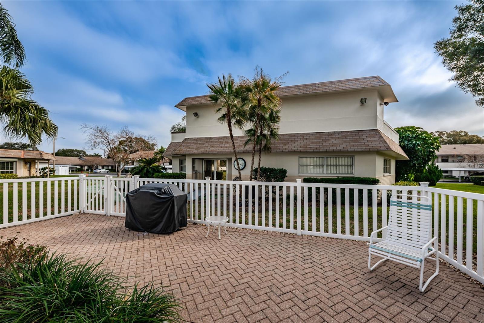 HARSHAW LAKE PARK CONDO - Residential