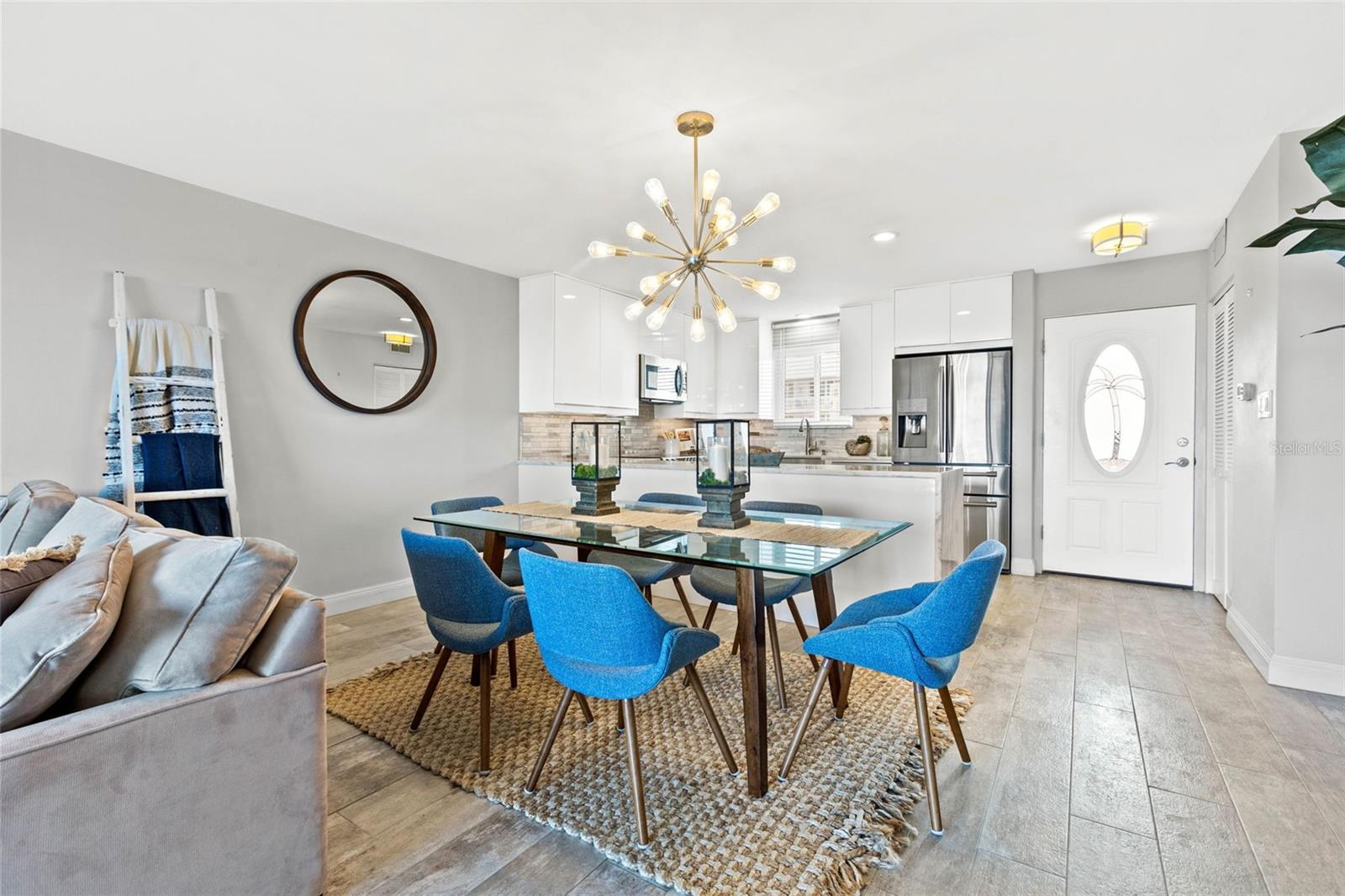 BRIGHTWATERS TOWER OF SNELL ISLE - Residential