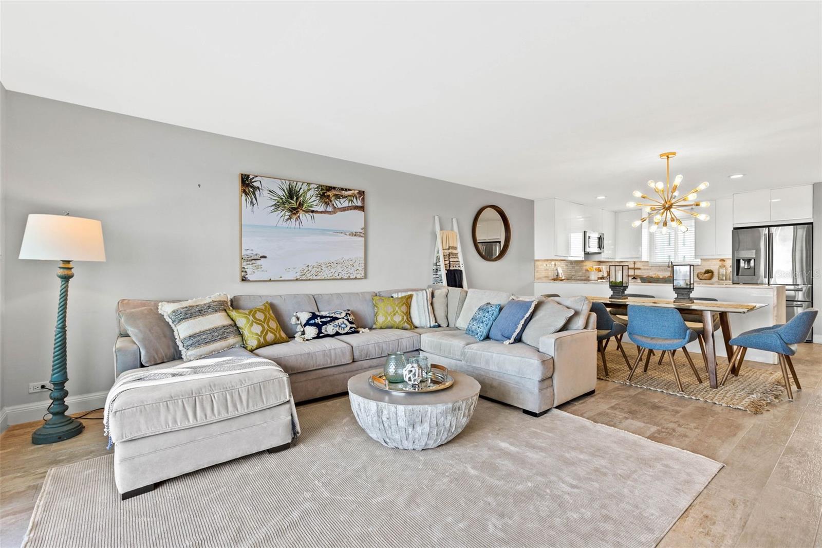 BRIGHTWATERS TOWER OF SNELL ISLE - Residential