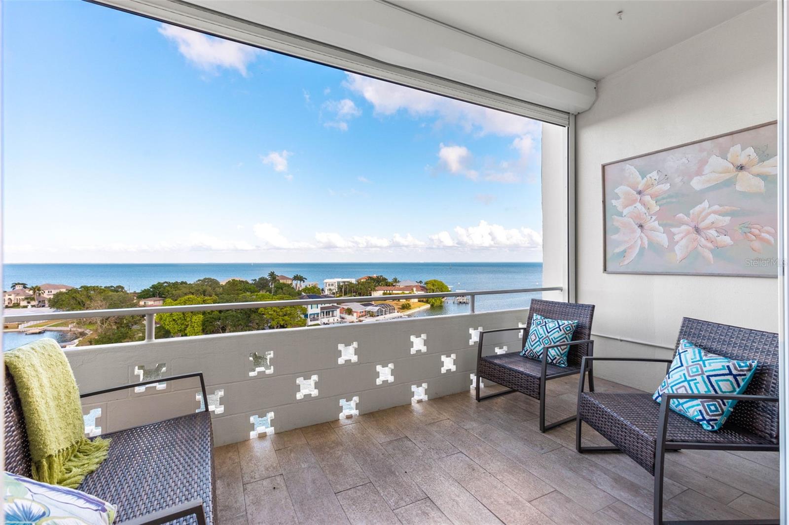 BRIGHTWATERS TOWER OF SNELL ISLE - Residential