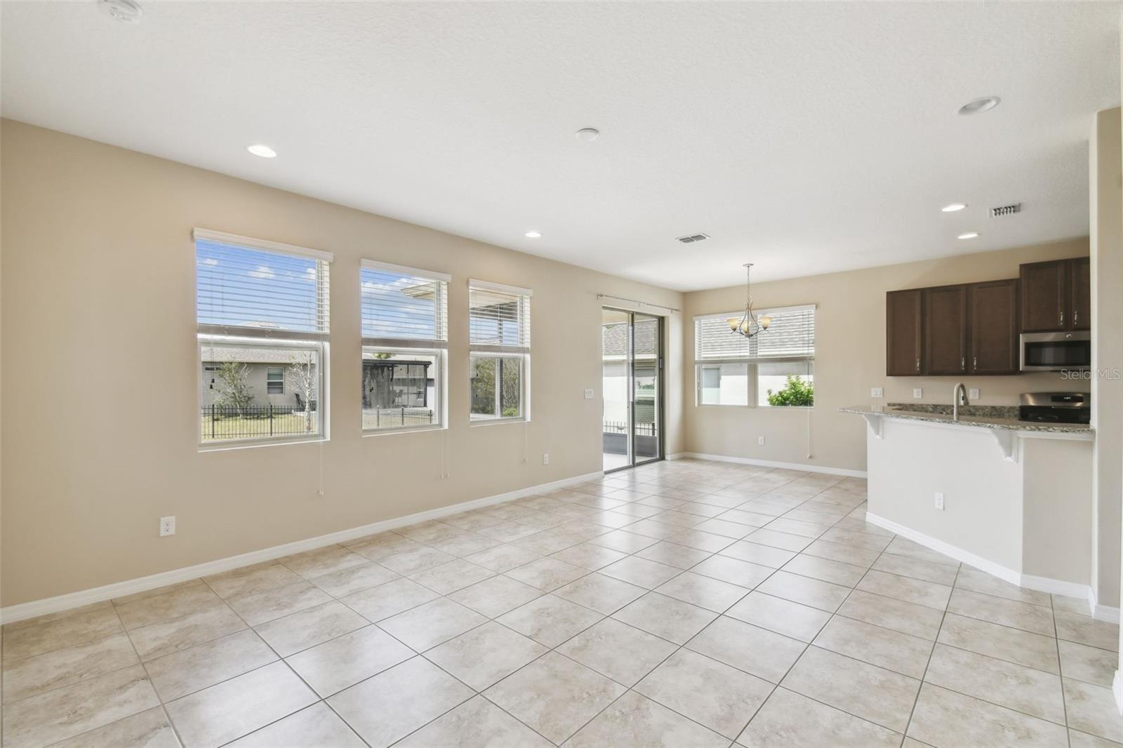 HIGHLAND RANCH THE CANYONS - Residential