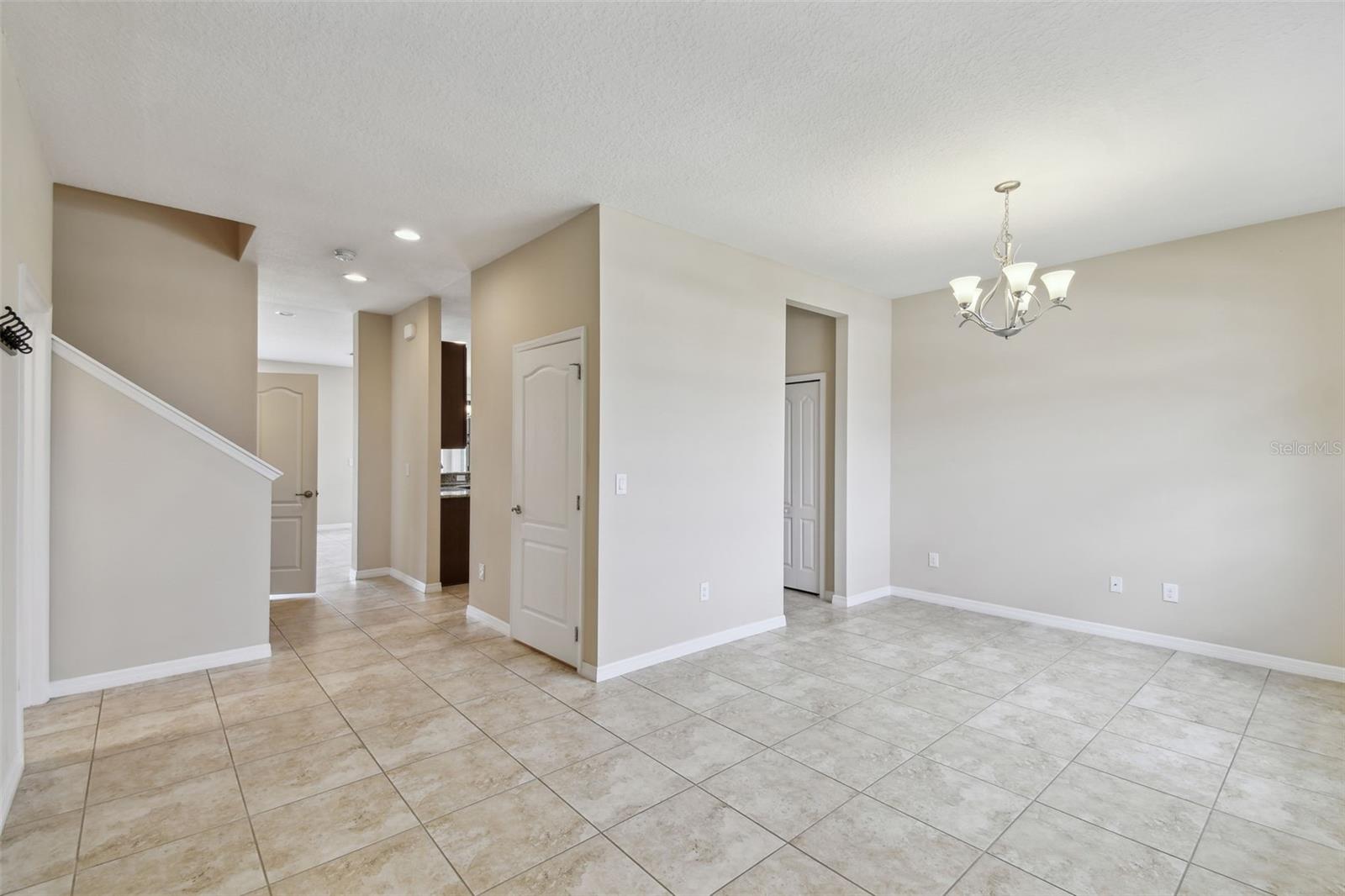 HIGHLAND RANCH THE CANYONS - Residential