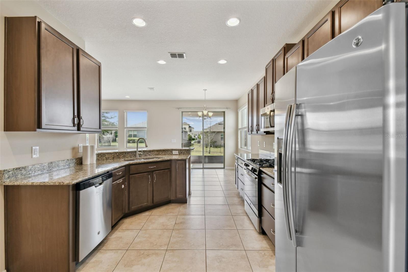 HIGHLAND RANCH THE CANYONS - Residential