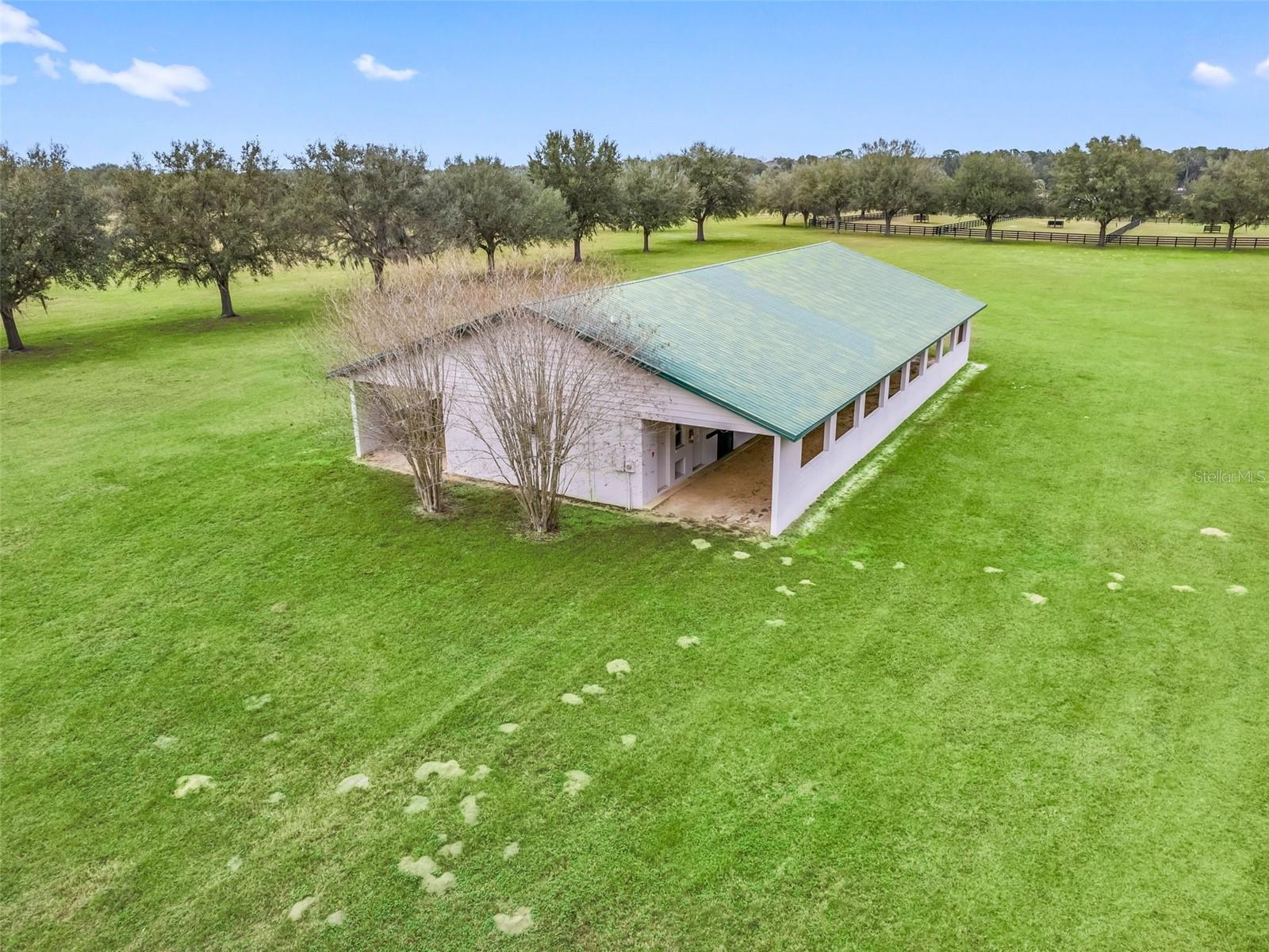 HUNTERDON HAMLET UN 02 - Land