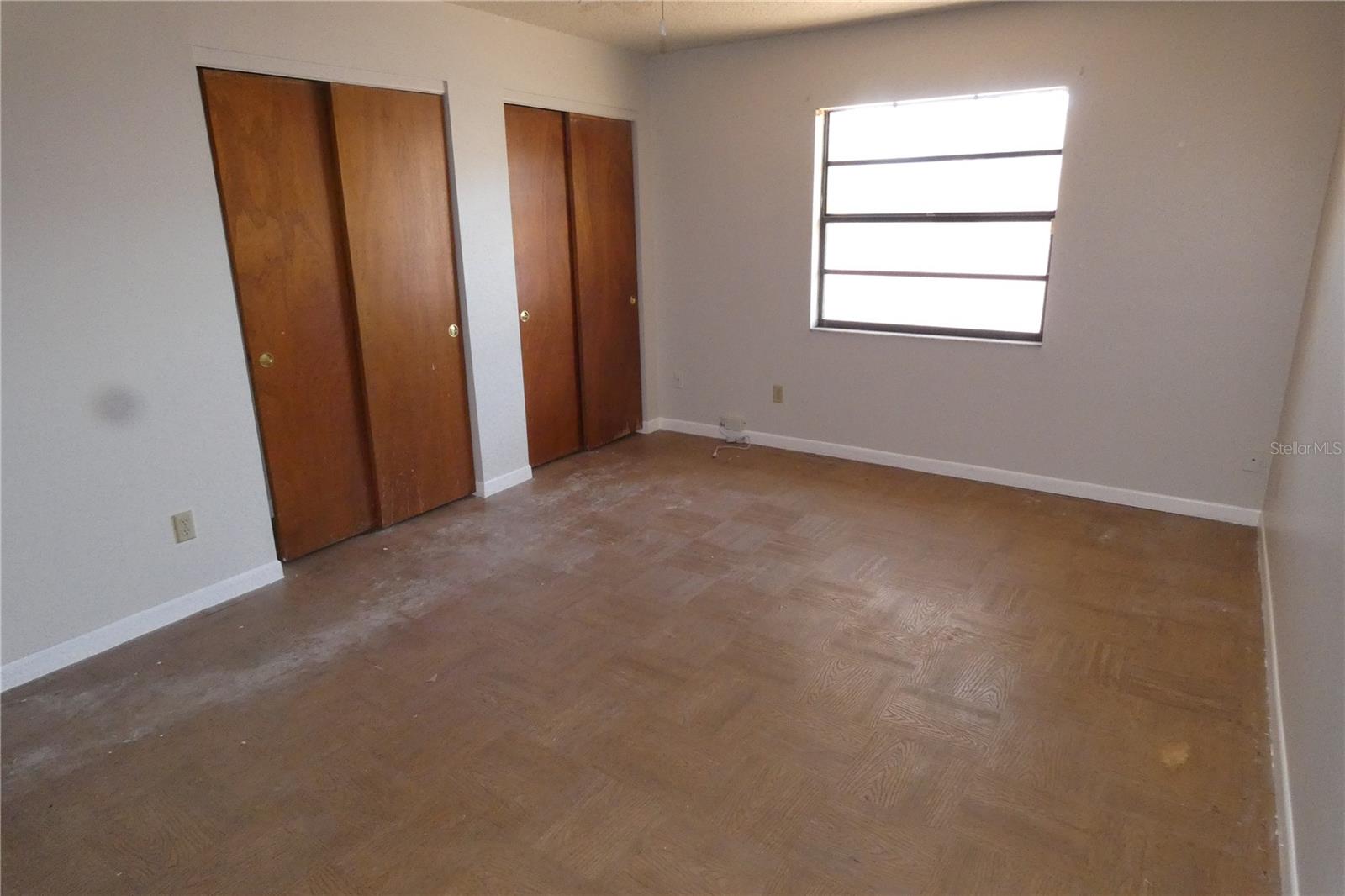 BAYBRIDGE HEIGHTS - Residential Income