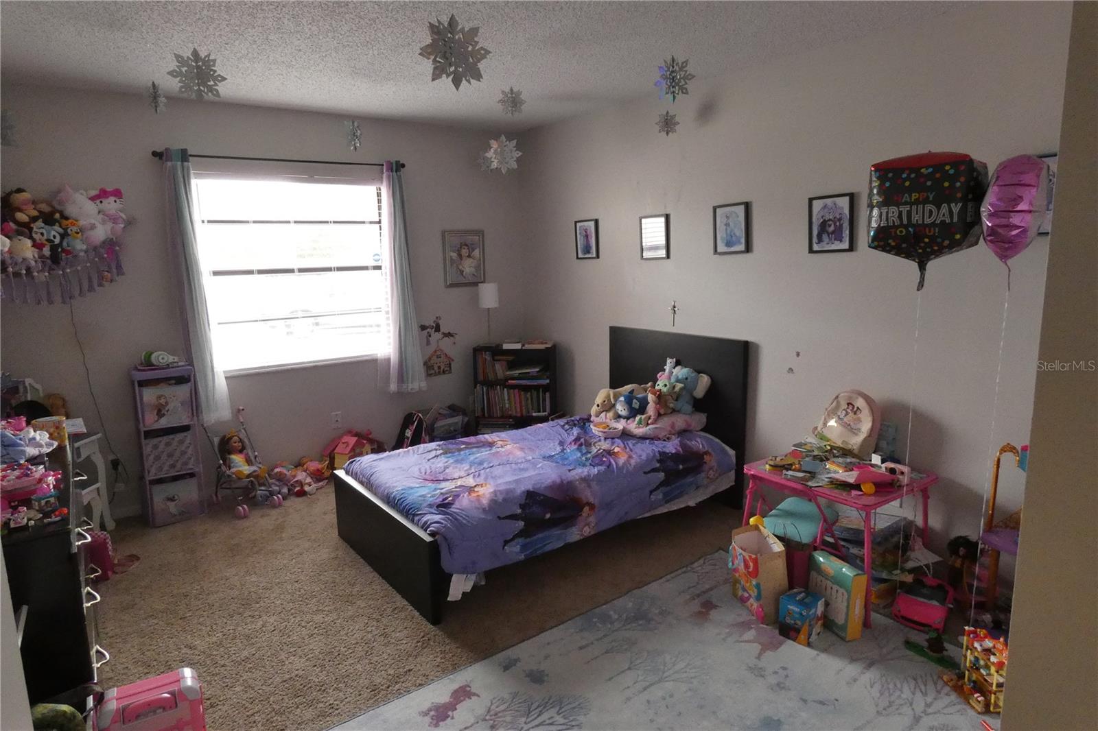 BAYBRIDGE HEIGHTS - Residential Income