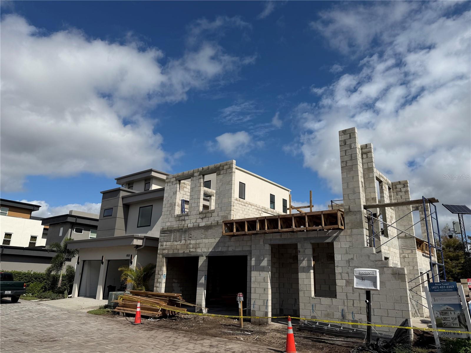 LAUREATE PARK - Residential