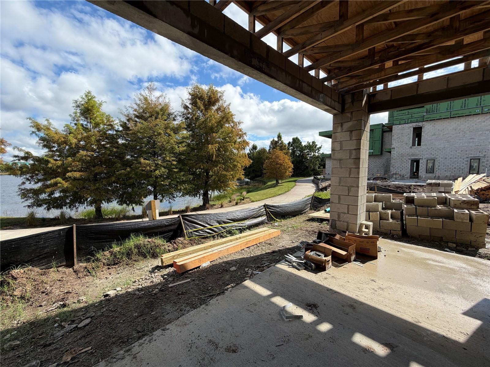 LAUREATE PARK - Residential