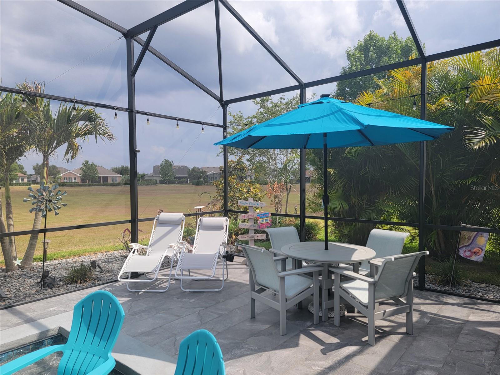 CASCADES/GROVELAND (TRILOGY) - Residential