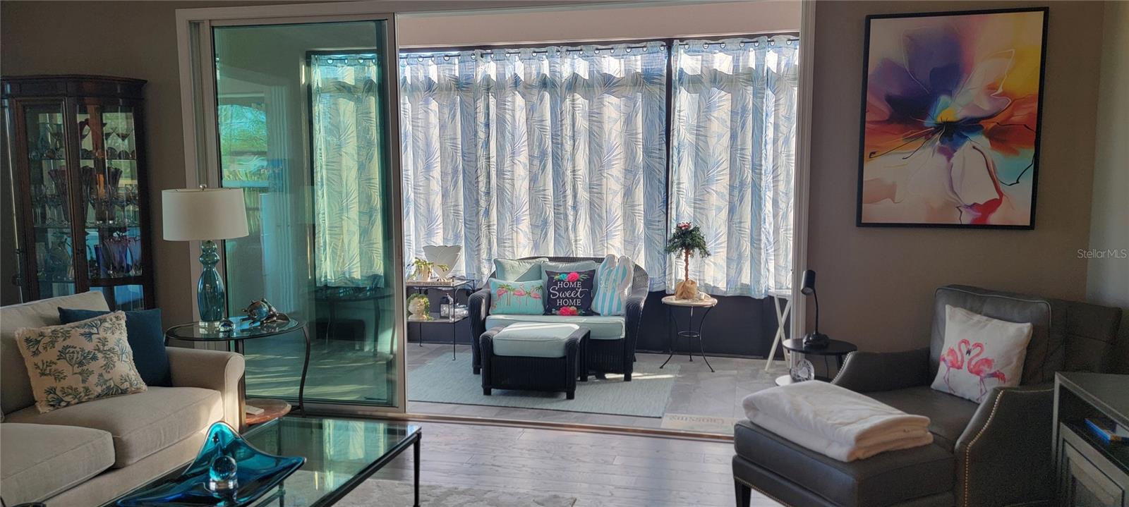 CASCADES/GROVELAND (TRILOGY) - Residential