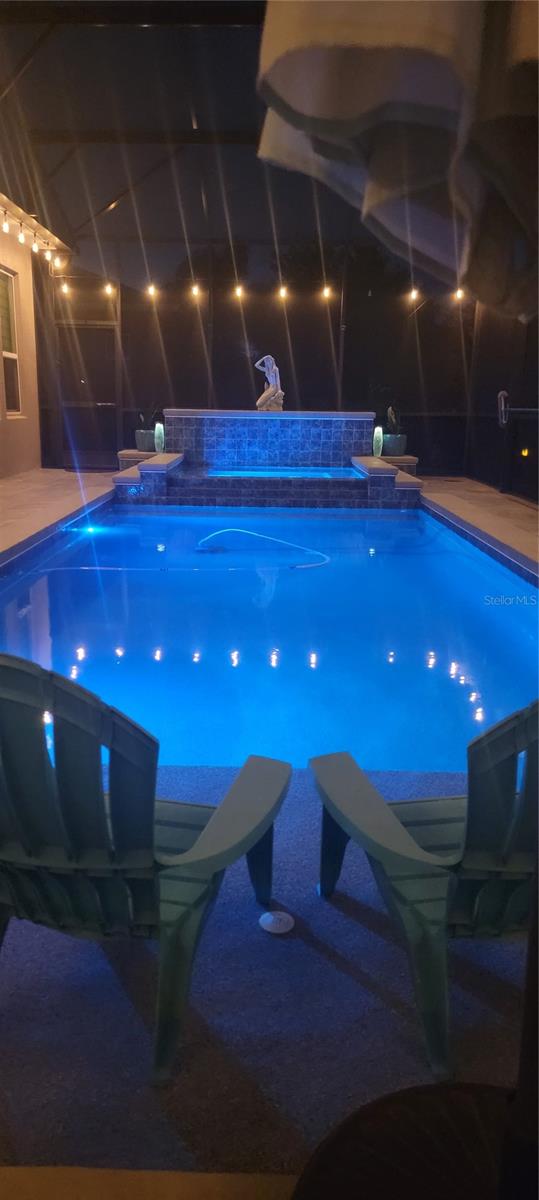 CASCADES/GROVELAND (TRILOGY) - Residential