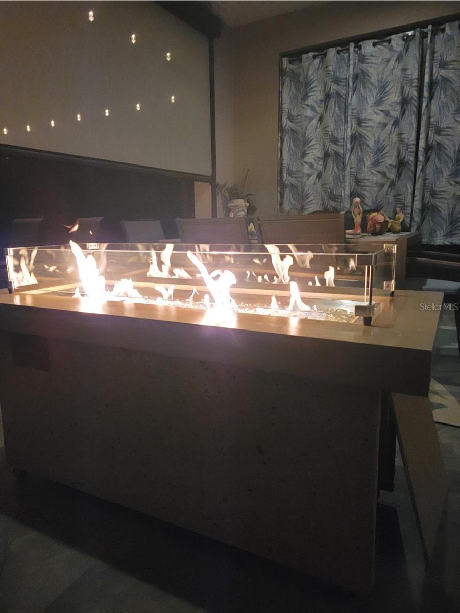 CASCADES/GROVELAND (TRILOGY) - Residential