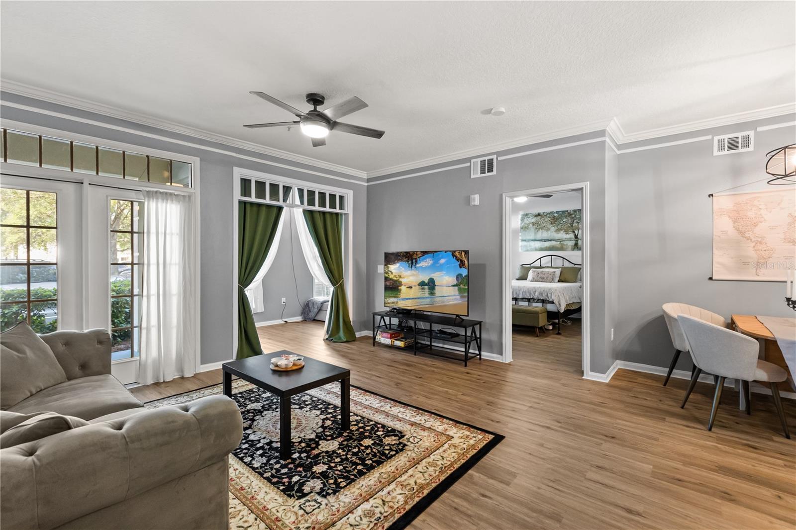 239 LONGVIEW AVENUE 111