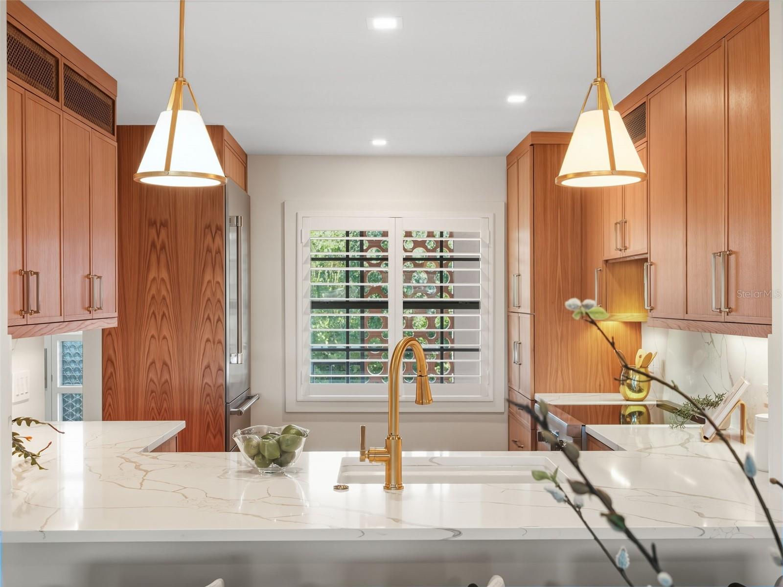 CLOISTERS CONDO - Residential