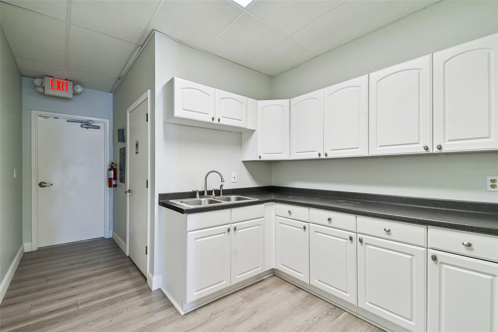 STARS & STRIPES COMMERCE PARK - Commercial Sale