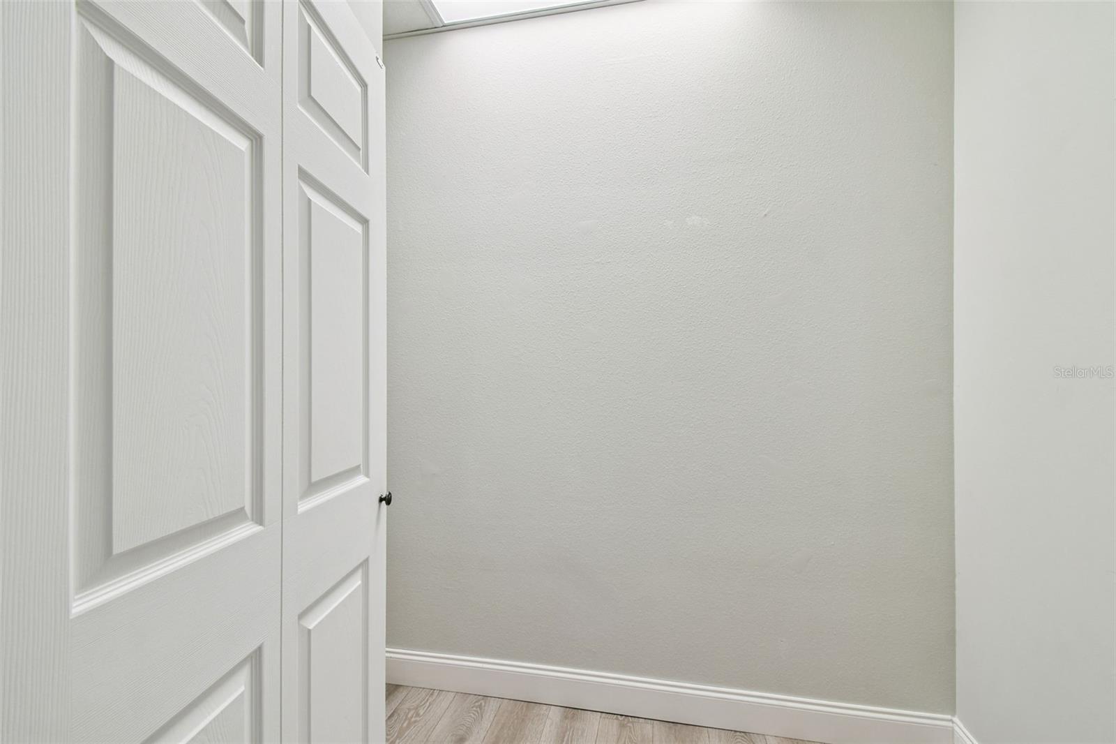 STARS & STRIPES COMMERCE PARK - Commercial Sale