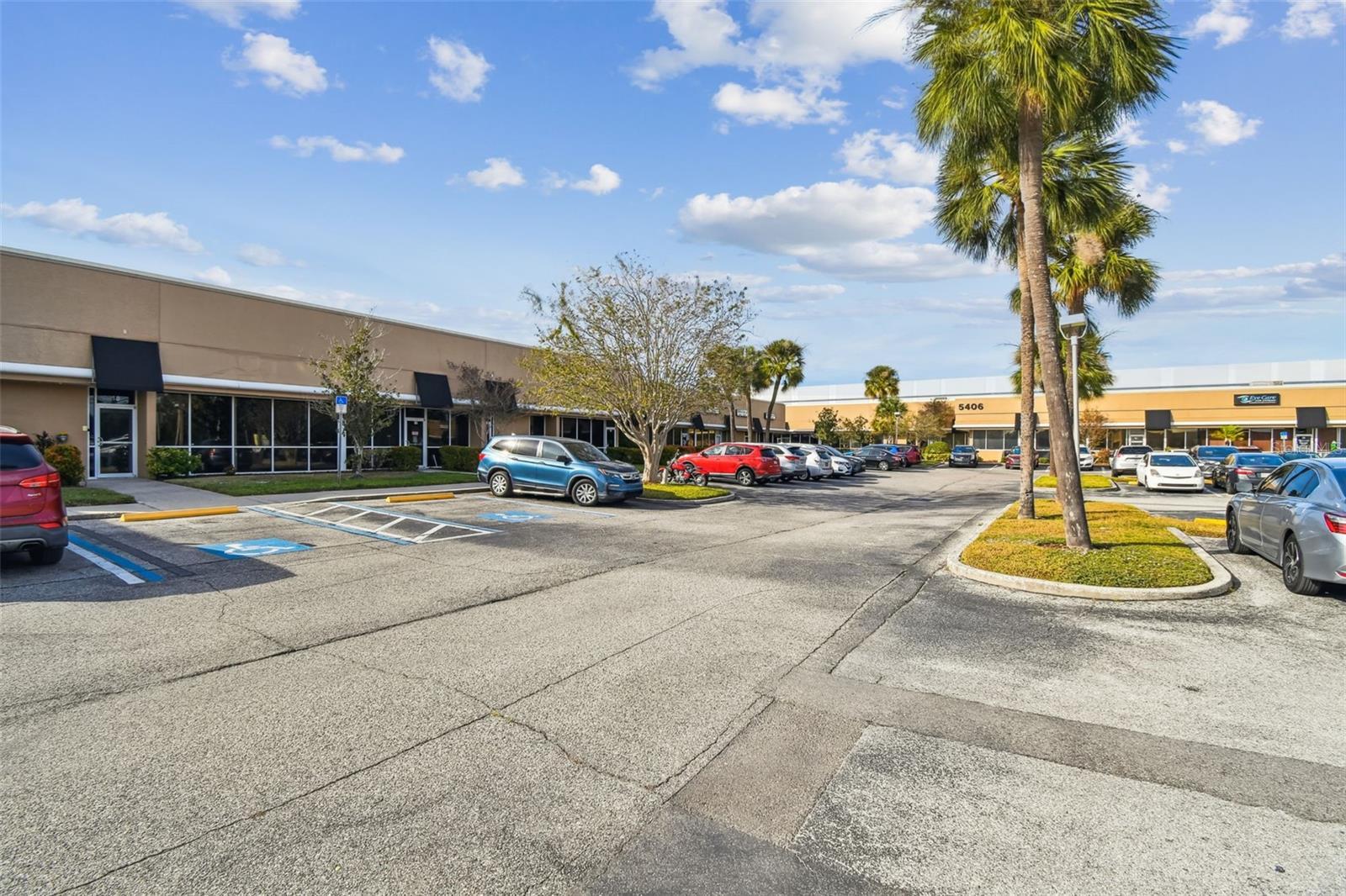 STARS & STRIPES COMMERCE PARK - Commercial Sale