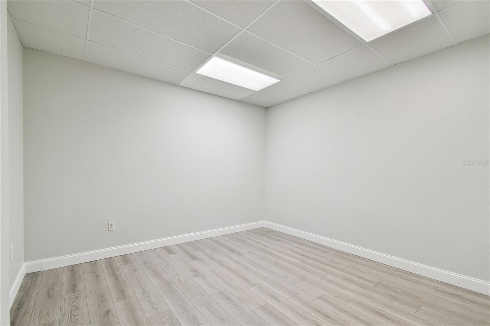 STARS & STRIPES COMMERCE PARK - Commercial Sale