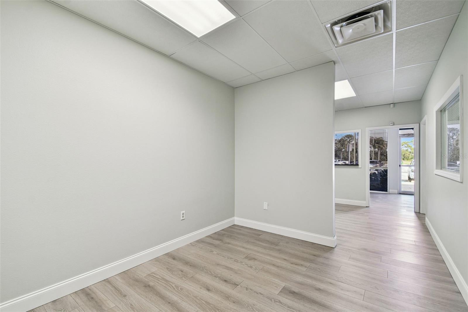 STARS & STRIPES COMMERCE PARK - Commercial Sale