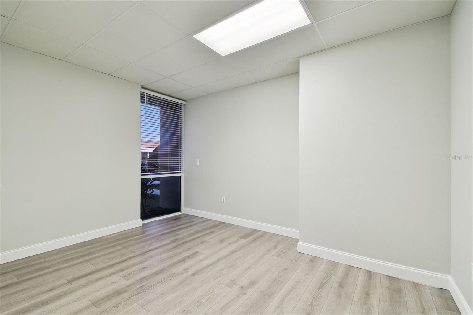 STARS & STRIPES COMMERCE PARK - Commercial Sale