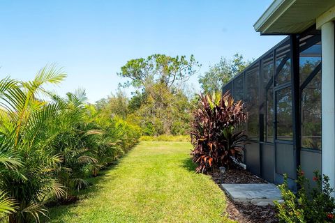 A home in PARRISH