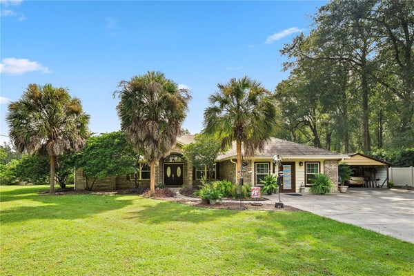 1050 ARTHUR MOORE DR, GREEN COVE SPRINGS, FL 32043 - Image 997dd8a123d297e7bd8e6aa514d08f3e/1706128591
