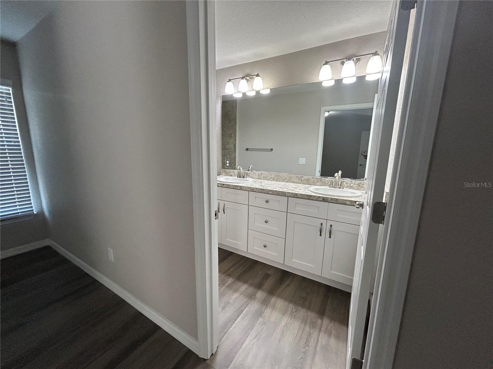 MARION OAKS - Residential Lease